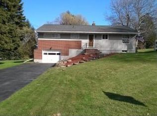 5 Normandy Ct, Binghamton, NY 13903