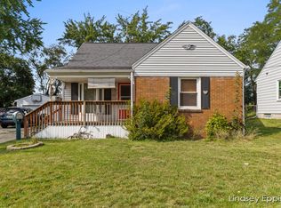 907 Canterbury St SW, Wyoming, MI 49509