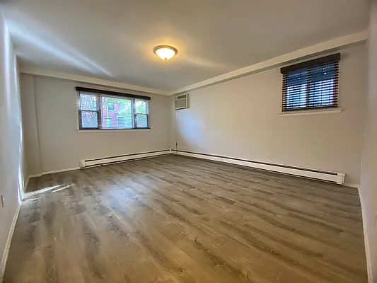 Rented by Rentiko Inc | media 17