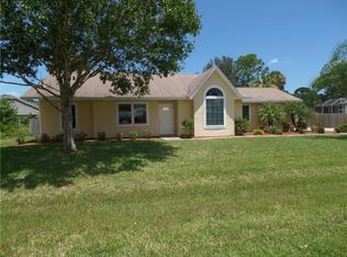 765 Huntington St NE, Palm Bay, FL 32907
