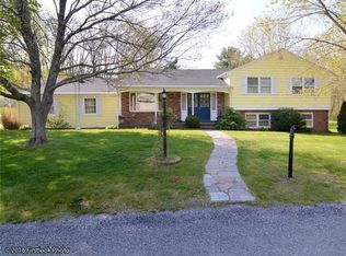 7 Springview Ct, Seekonk, MA 02771
