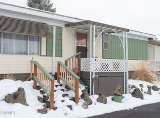 1130 N Wenas Rd, Selah, WA 98942