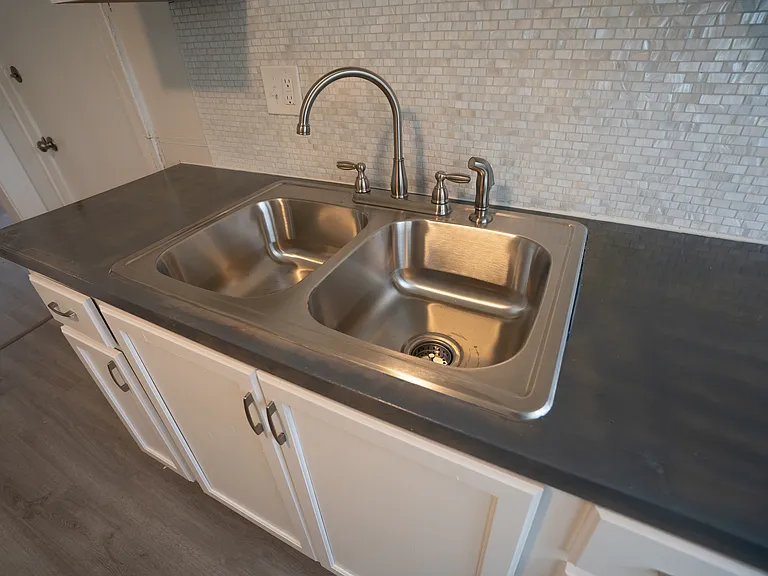 3659 E 131st St #B — Photo 15