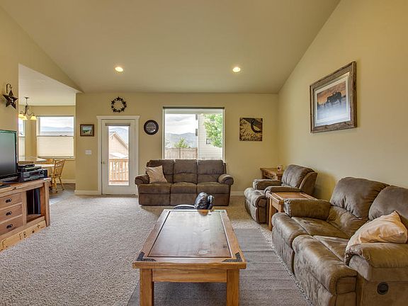 4th image of 48 S Meadowbrook Ln