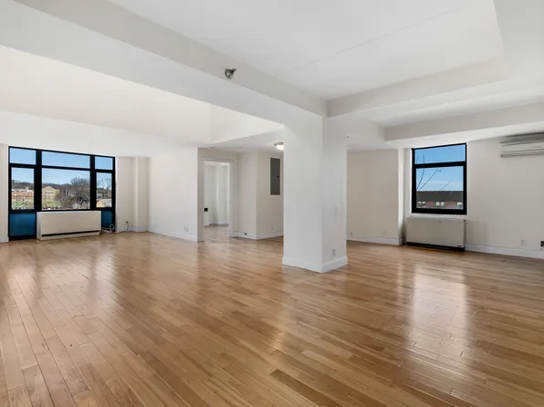 3536 Cambridge Avenue image 1 of 16
