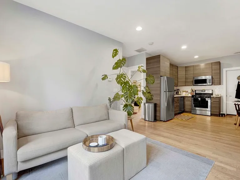 3802 W Altgeld St #301 — Photo 3
