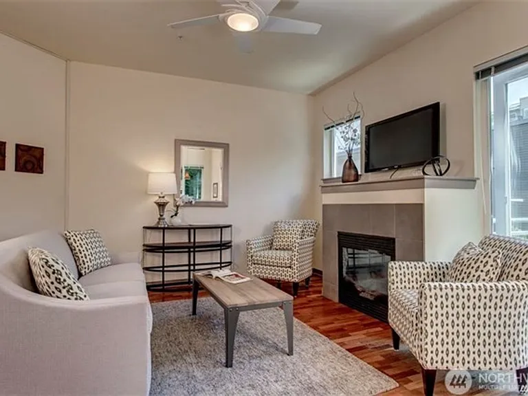 375 Kirkland Ave #325 — Photo 8
