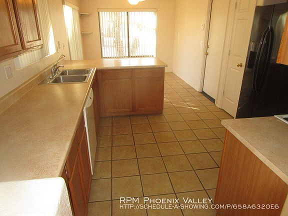 5th image of 11430 W Virginia Ave
