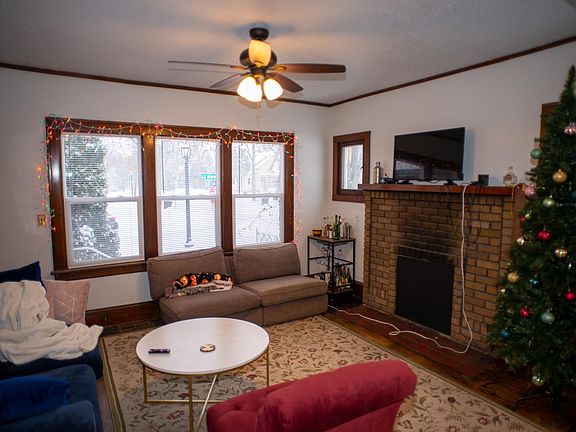 Living room.
