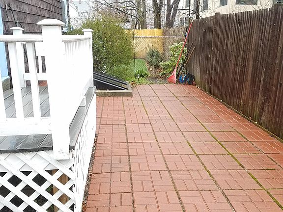 5th image of 214 Brookline St #2