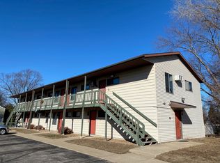 210 Avon St APT 9, La Crosse, WI 54603