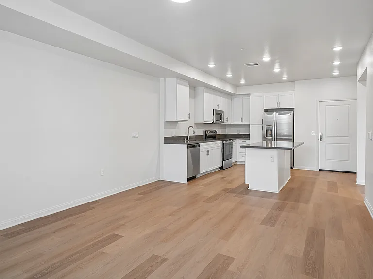 Gallery Park Apartments — Photo 38