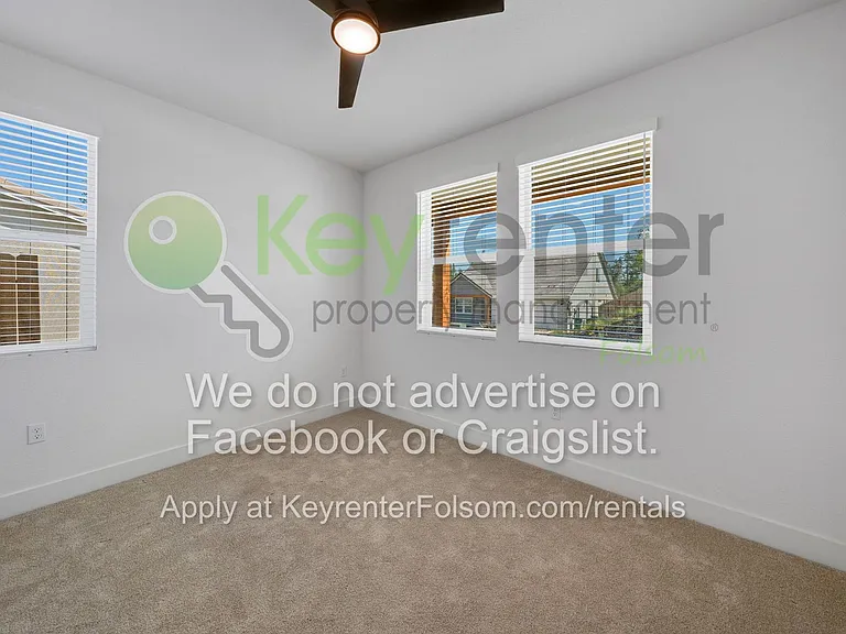 1012 Utah Dr — Photo 31