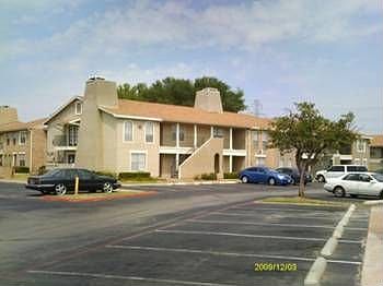 5th image of 2877 W Walnut Hill Ln