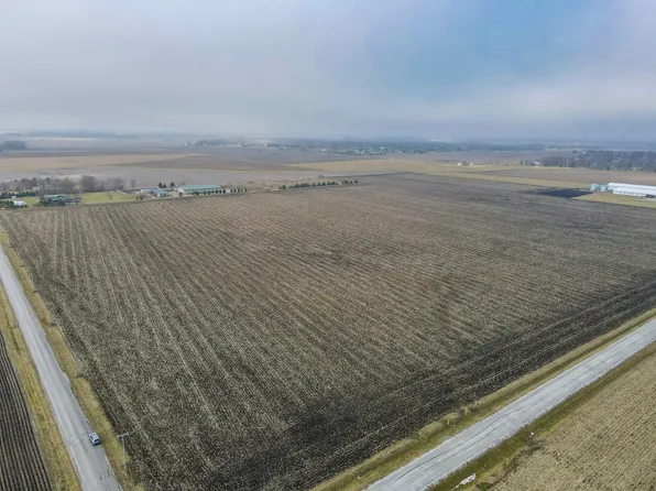 24700 S 12000th Rd W, Manhattan, IL 60442