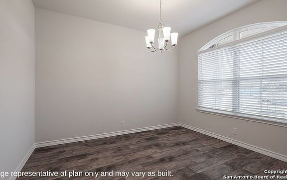 4th image of 207 Canyon View Run