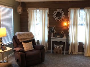 8607 Mandell Dr, Macedonia, OH 44056