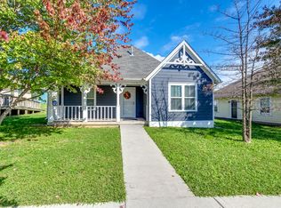 720 Monroe Senter St, Knoxville, TN 37921