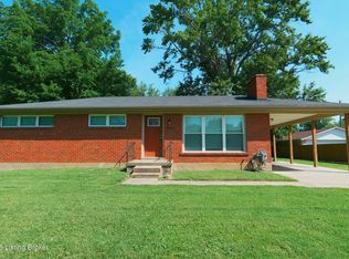 10104 Nanka Rd, Louisville, KY 40272