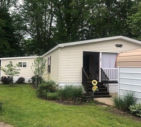 3rd image of 1684 Mechanicsburg Rd Unit 149