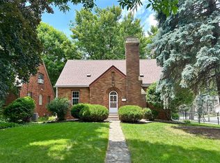 2808 44th St, Des Moines, IA 50310