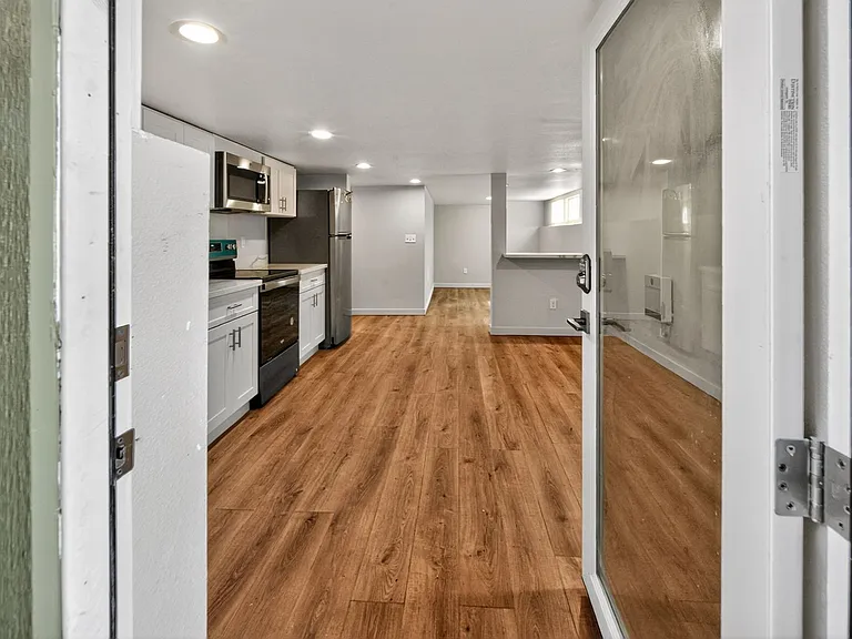 7302B 14th Ave NW — Photo 4