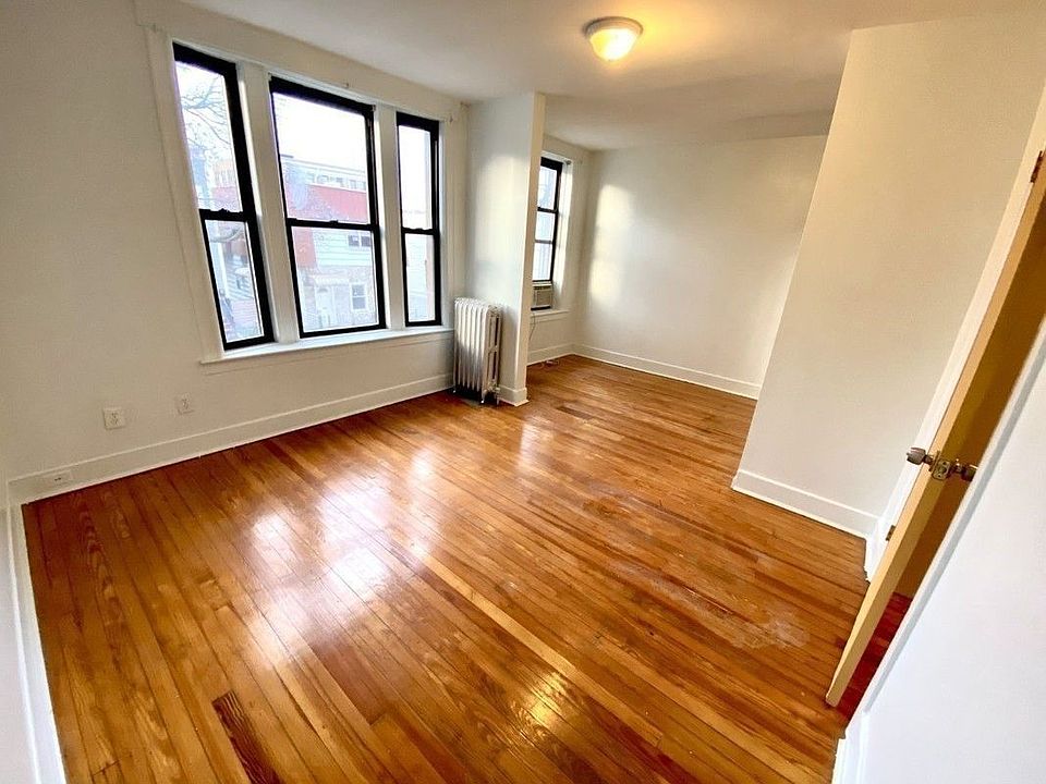 1st image of 32-21 37th St #2D