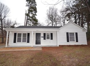 3331 Cedarhurst Dr, Charlotte, NC 28269