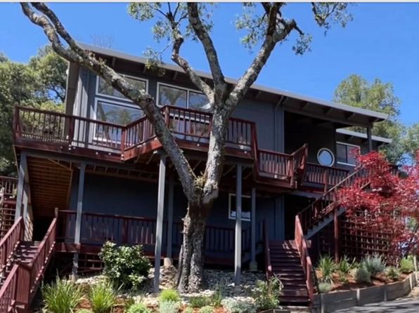 805 Old Mill Pond Rd, Los Gatos, CA 95033