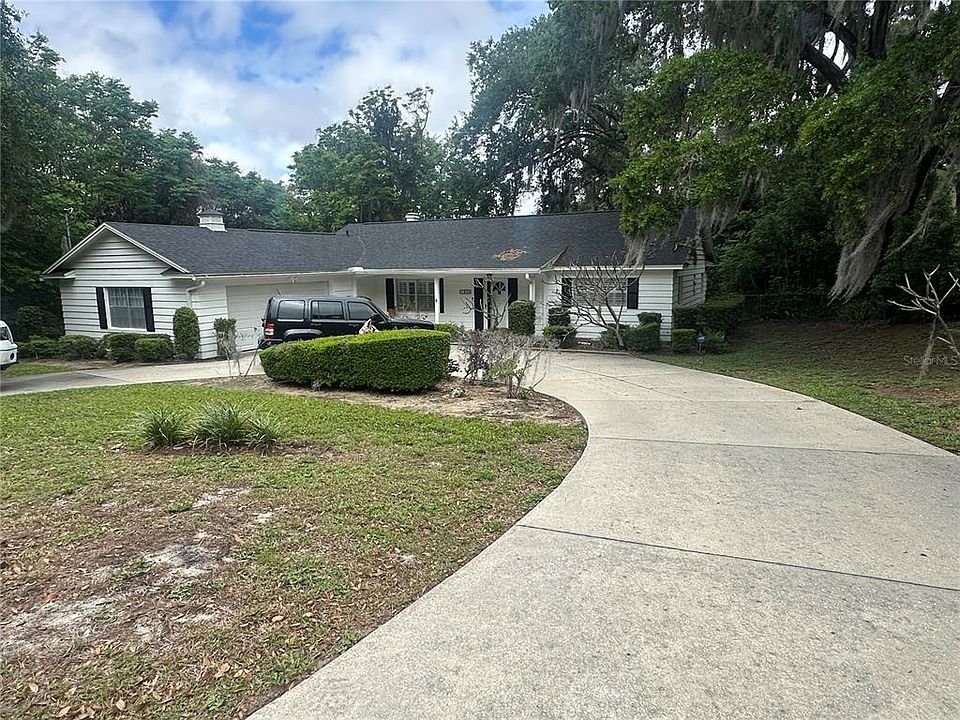 1st image of 1825 Normandy Dr