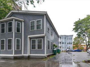 89 Broad St #2, Lynn, MA 01902