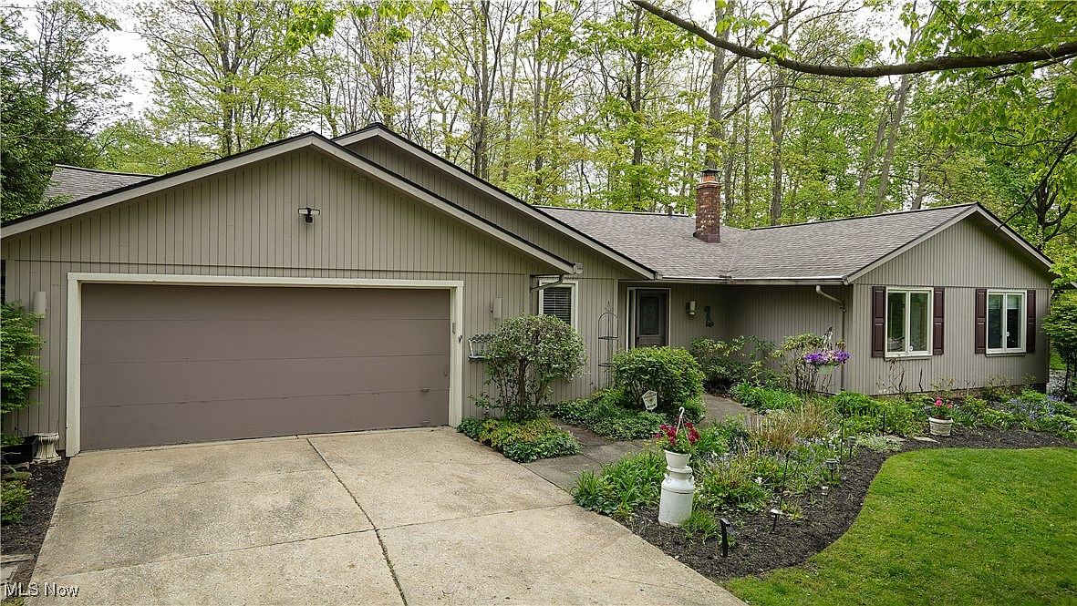 5385 Park Side Trl, Solon, OH 44139 | Zillow