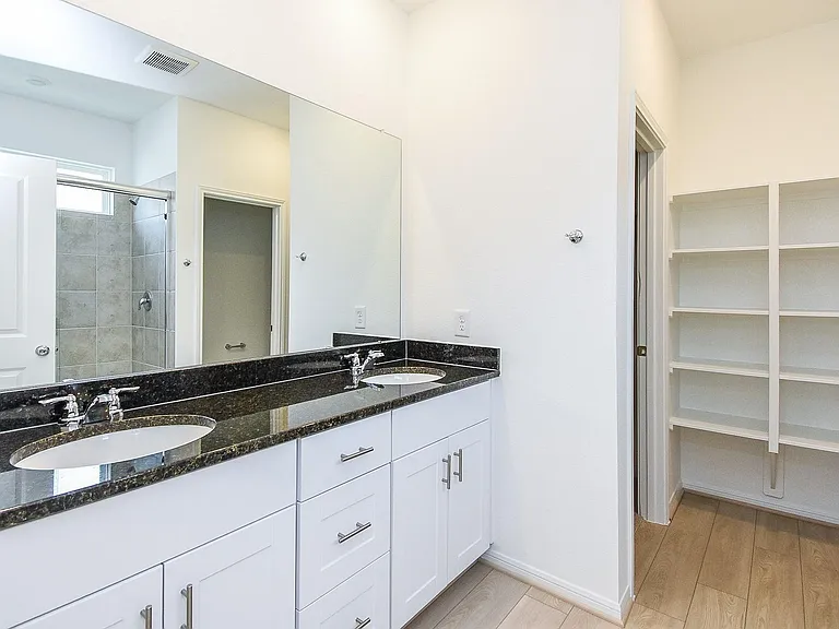 21835 Red Lantana Trl — Photo 11