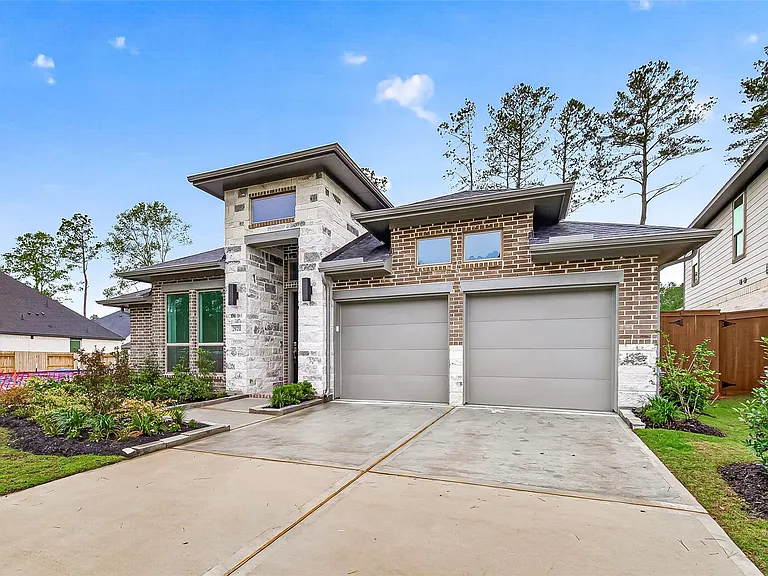 29731 Brushy Gables Dr — Photo 3