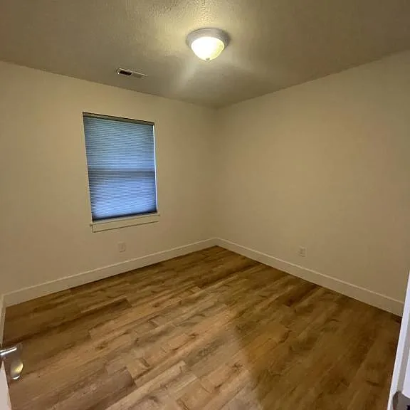 342 Silversteen Dr — Photo 7