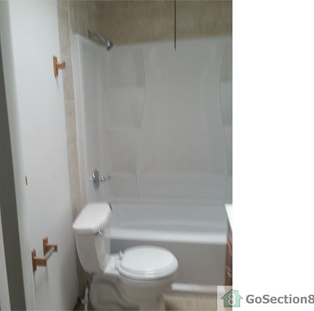 2nd image of 2530 Massey St