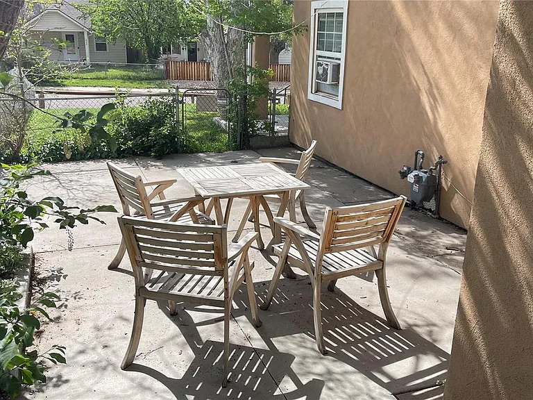 810 Lowell Blvd — Photo 30