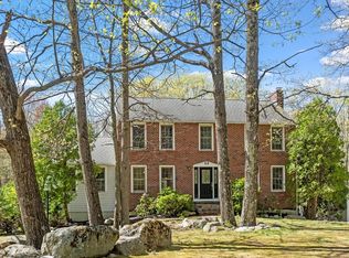 3 Ellsworth Rd, Andover, MA 01810