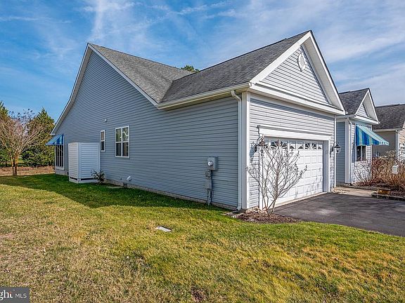 5th image of 37050 Teal Ct