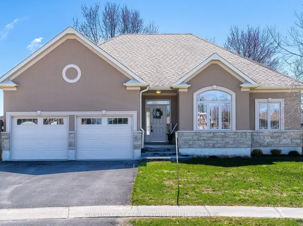 15 Patchell Ct, Springwater, ON L0L 1P0