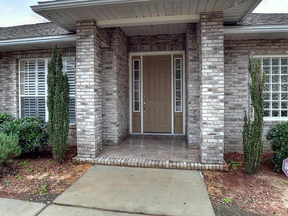 5th image of 1734 Wren Way