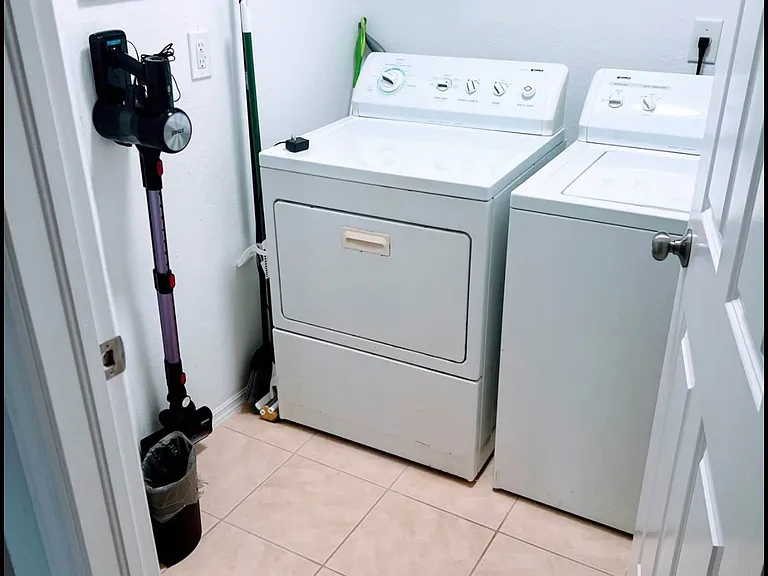 9055 Colby Dr #2201 — Photo 8