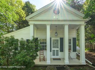 25 Lovers Lane, Valatie, NY 12184