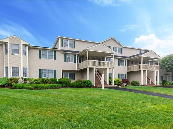 2nd image of 85 Scenic Dr
