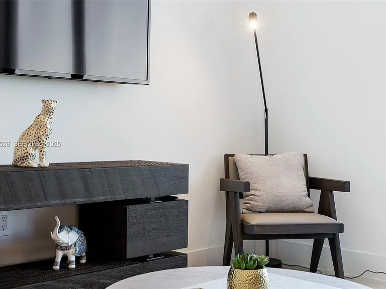 601 NE 1st Ave #Penthouse 5001 — Photo 11