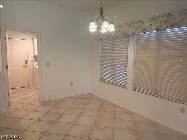 8900 Kingsmill Dr — Photo 27