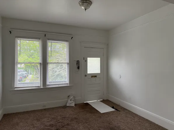 (undisclosed Address), Seattle, WA 98122
