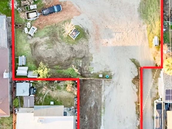 2nd image of 445 M St