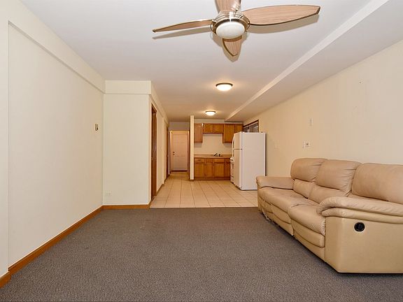 5th image of 6232 W Belmont Ave