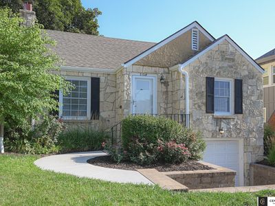 5518 Pierce St, Omaha, NE, 68106